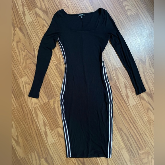 Women’s EXPRESS Long Sleeve Dress Size XS - Picture 1 of 6